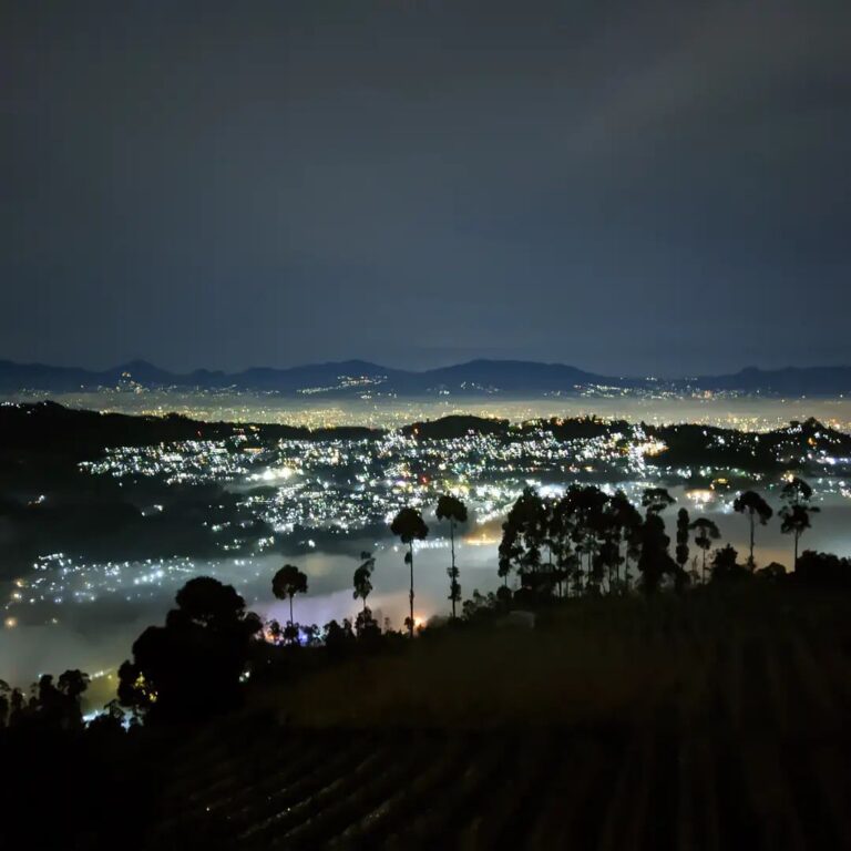 Tempat Wisata Malam Bandung Ada Yang Jam