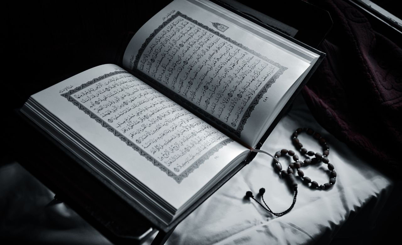 7 Ayat Al-Qur’an untuk Jangan Mengeluh dalam Islam