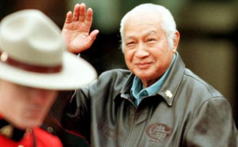 Biografi Soeharto (Lengkap): Presiden 32 Tahun Masa Jabatan!