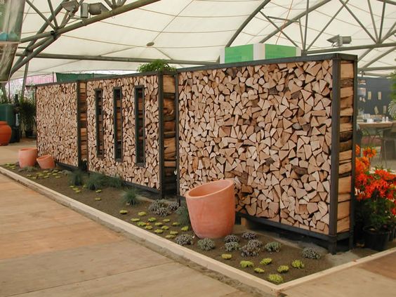 Pagar Cordwood