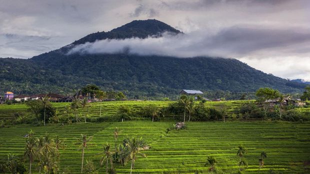 Gunung Batukaru