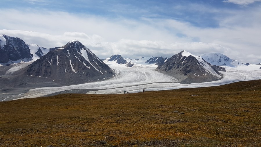 Gunung Khuiten