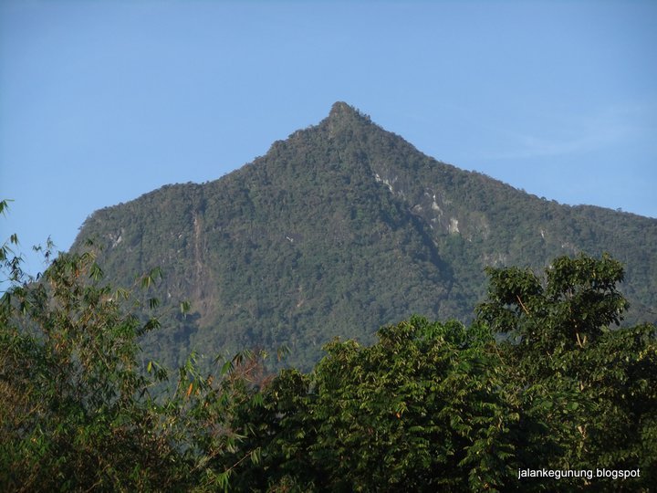 Gunung Tambuyukon