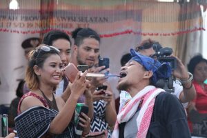 Debus: Pengertian, Tujuan, Jenis, Sejarah & Urutan Acara - Hotelier Studi