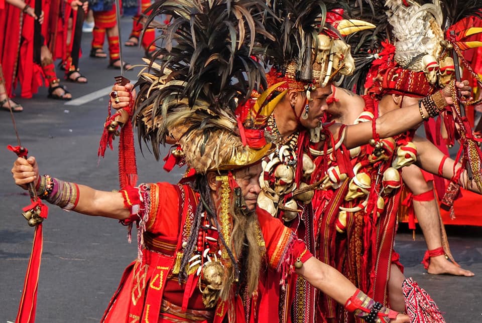 5 Senjata Tradisional Sulawesi Utara yang Unik serta Penjelasannya