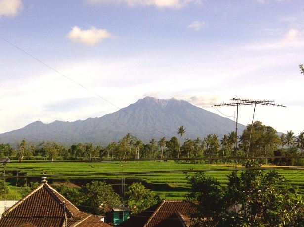 Gunung Raung