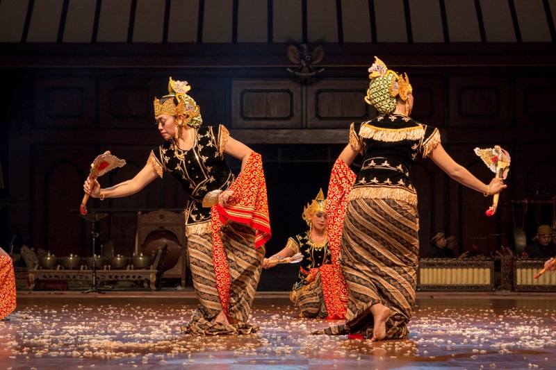 Gerakan Tari Bedhaya