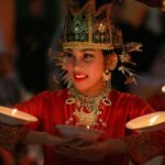 Tari Lilin: Sejarah, Makna, Tujuan, Gerakan & Properti