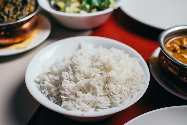 10 Makanan Pokok di Indonesia Tidak Hanya Nasi, Apa Saja?