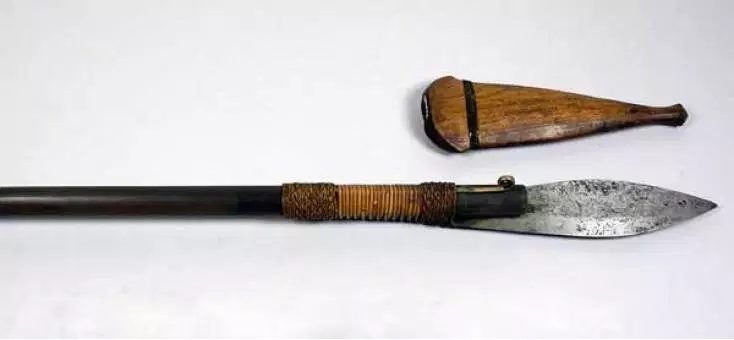 Tombak Tradisional Papua