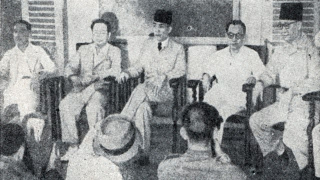 1. Hasil Sidang PPKI Pertama