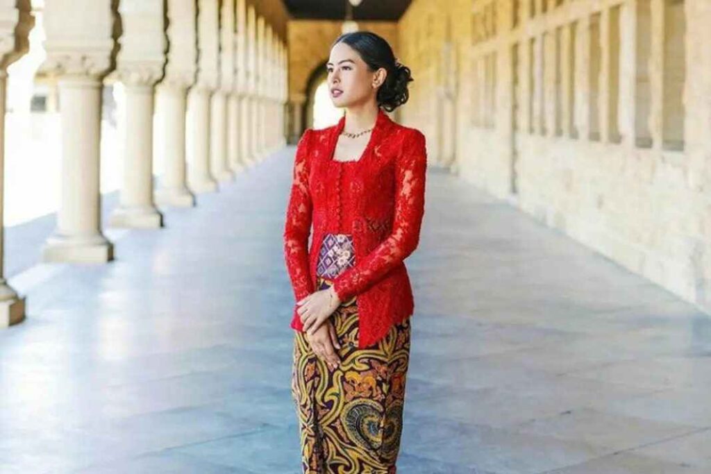 1. Kebaya