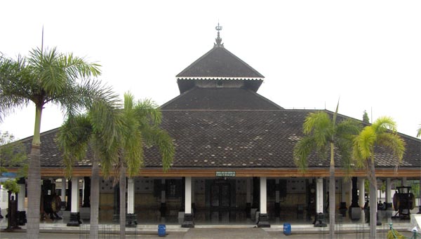 1. Masjid Agung Demak 1