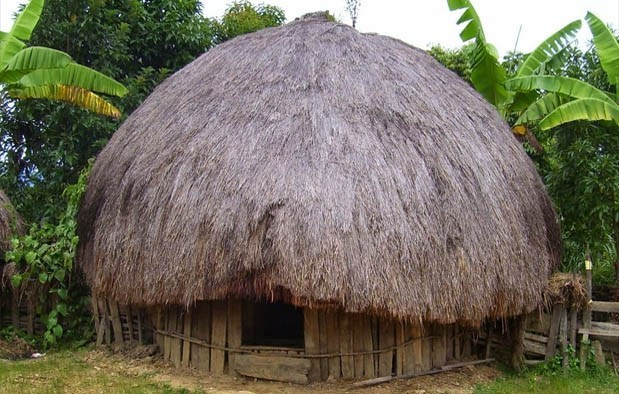 Rumah Ebei atau Huma  