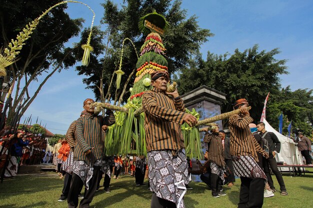 Karakteristik Ideologi Terbuka Sesuai Kebudayaan