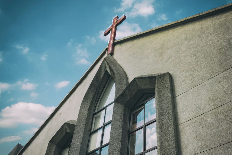 Tempat Ibadah Agama di Indonesia Gereja  