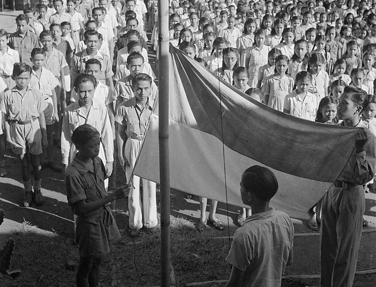 Pengibaran Bendera 17 Agustus 1947