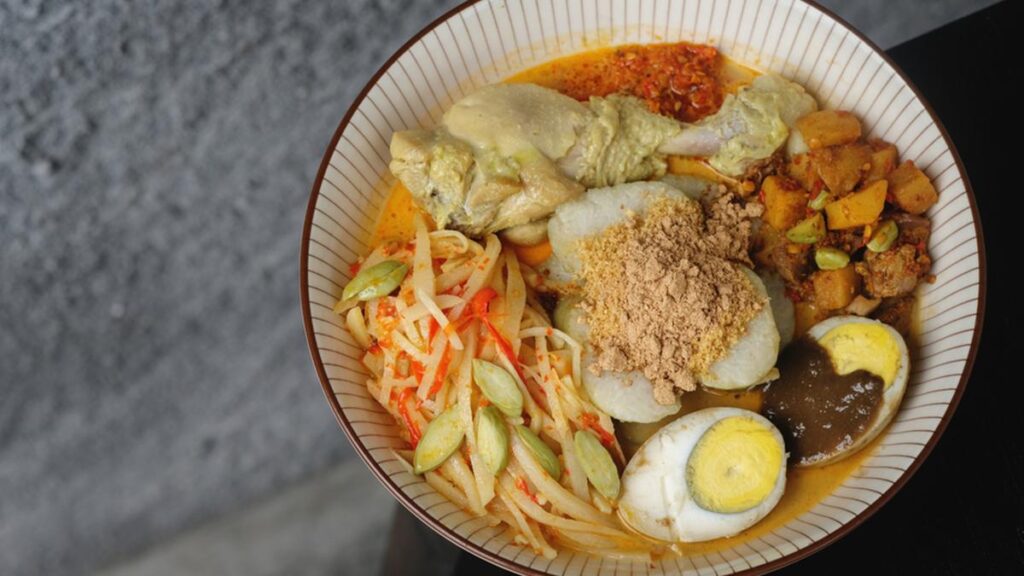 Lontong Cap Go Meh  