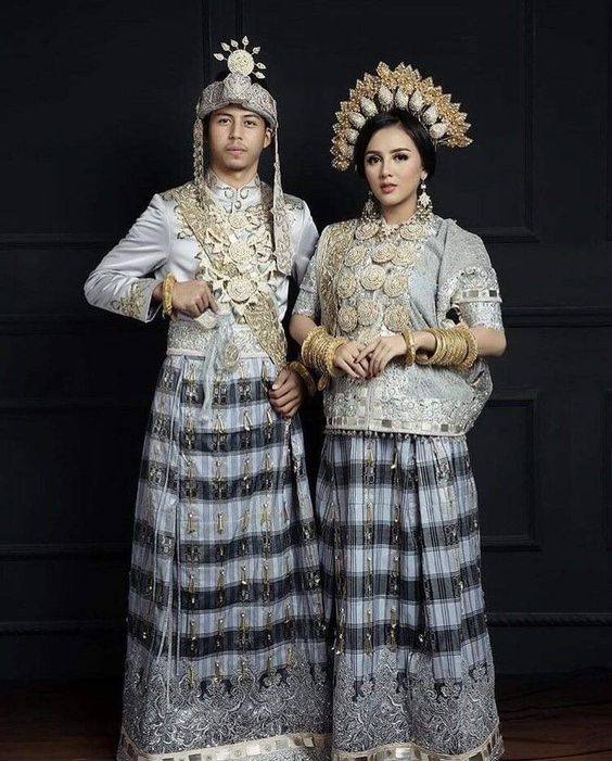 Pengantin suku Bugis 