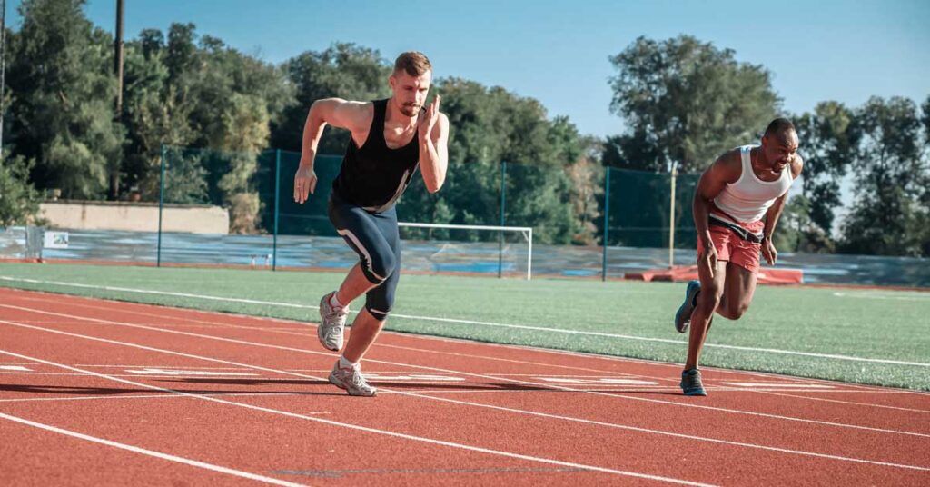 Pelari sedang melakukan sprint