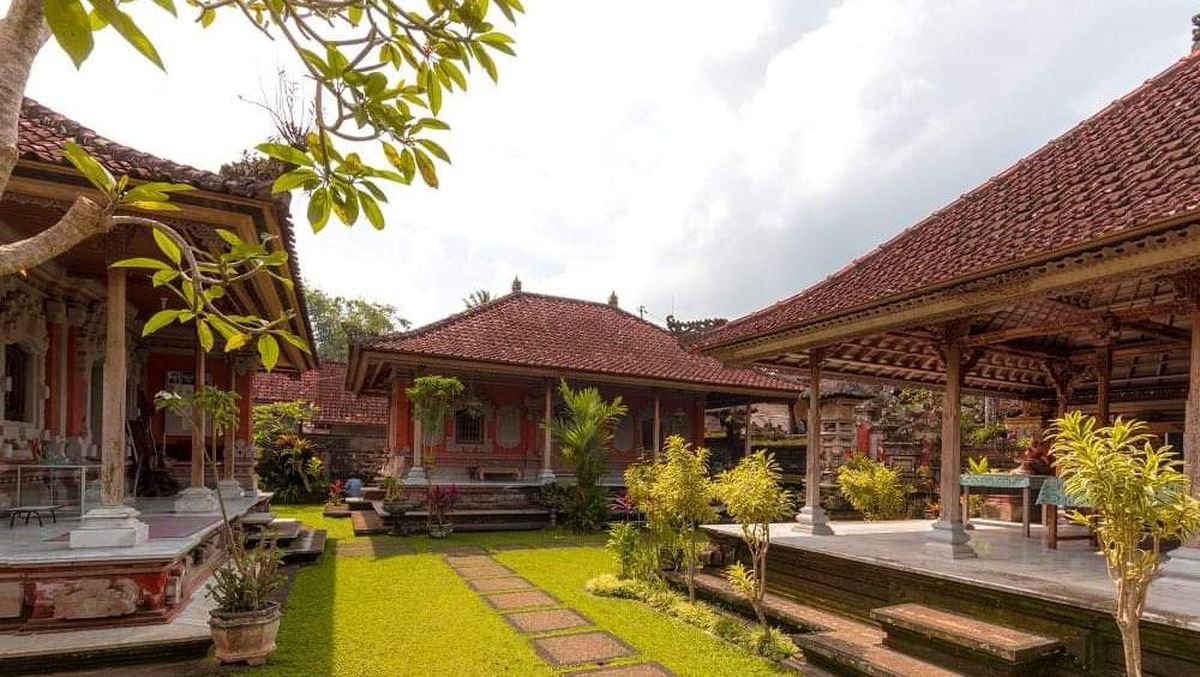 10 Bagian Rumah Adat Bali dengan Ciri Khas dan Keunikannya