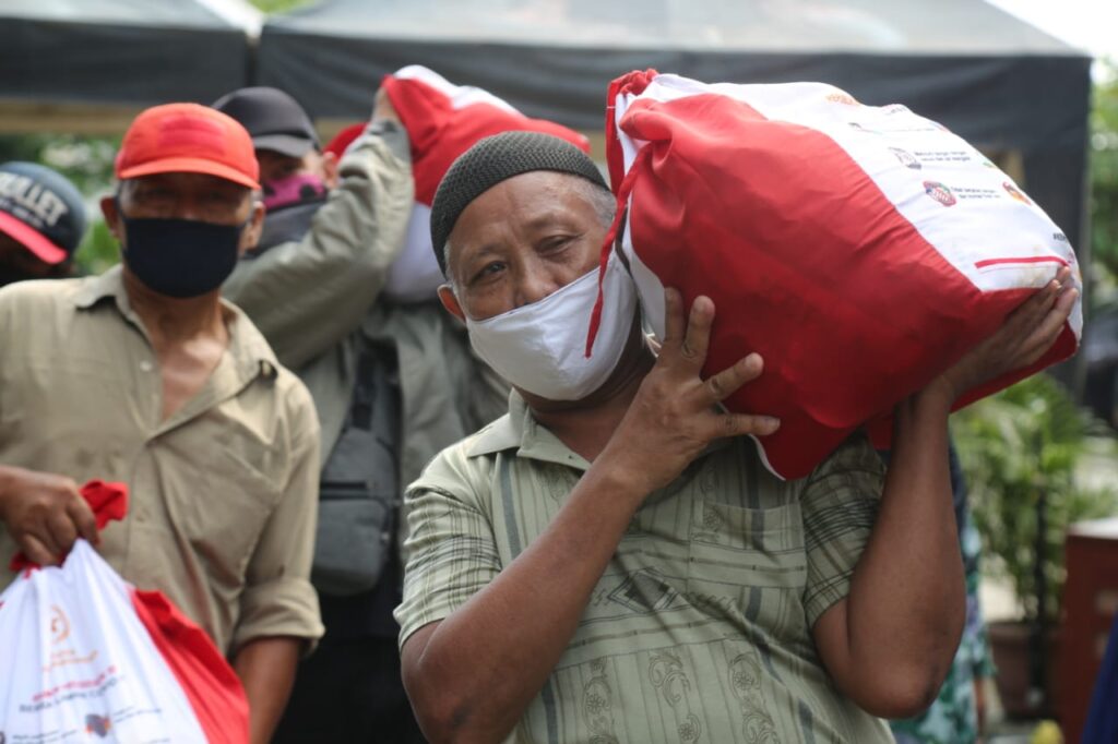 Bantuan Sosial untuk Mengatasi Kemiskinan 