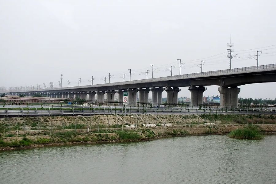 Tianjin Grand Bridge (China)