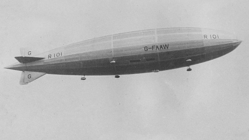 Pesawat mirip balon buatan Ferdinand von Zeppelin