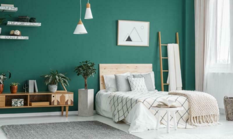 Kamar aesthetic dengan dinding hijau