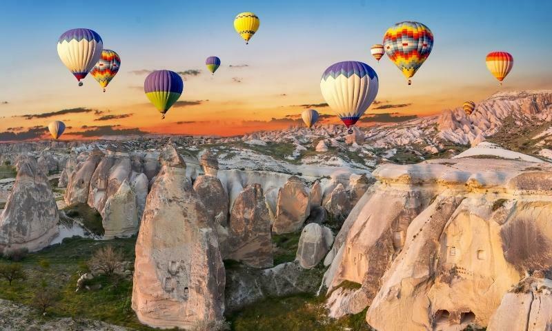 Foto balon udara di cappadocia