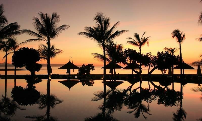 pantai di Bali dengan sunset terbaik