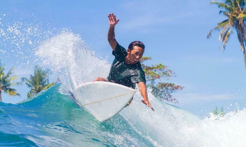 Pantai Terbaik Untuk Surfing di Bali