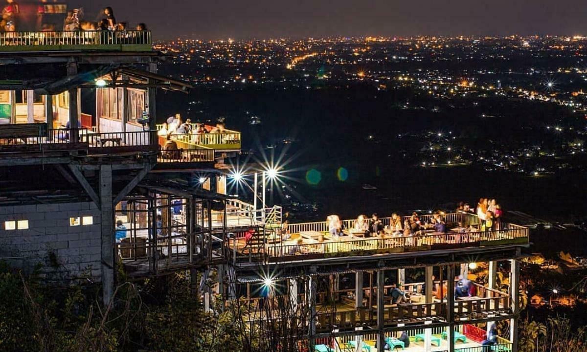 Bukit Bintang Jogja, Ulasan Lengkap Hingga Harga Tiket Masuk 2022