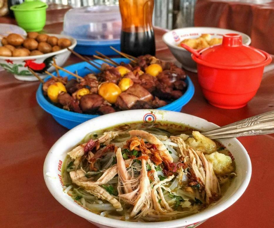 Soto Ayam Lenthok - tempat sarapan pagi di Jogja