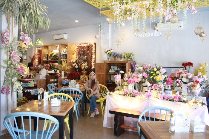 The Magnolia Floral Cafe 1