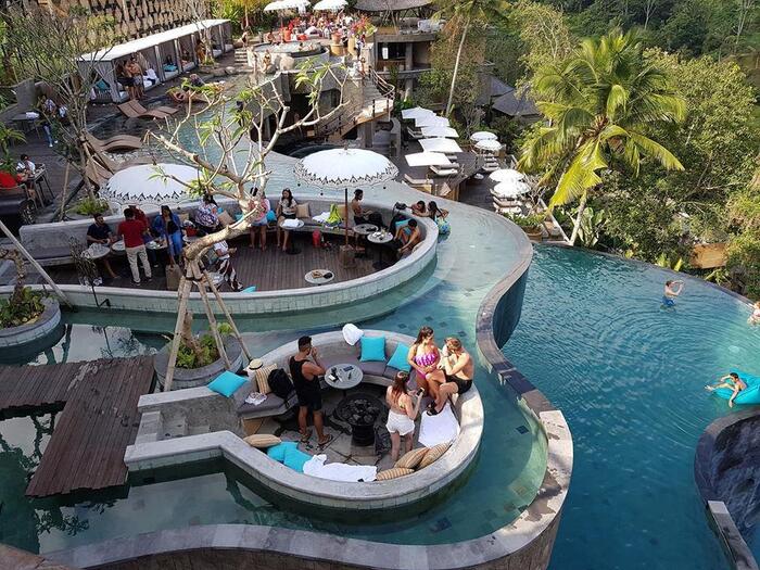 Wanna Jungle Pool Bar
