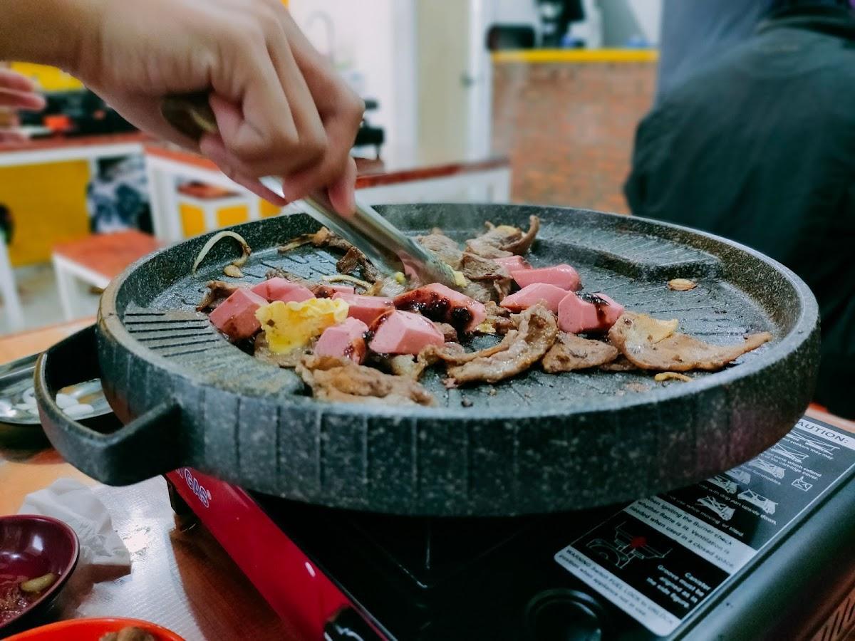 Niku Niku Korean BBQ Halal Resto