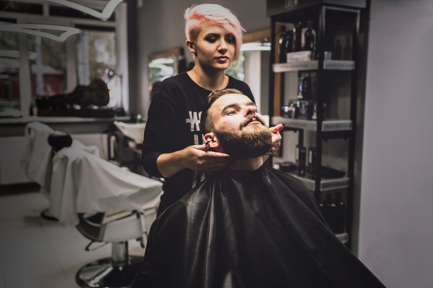 10 Rekomendasi Barbershop Medan yang Paling Top