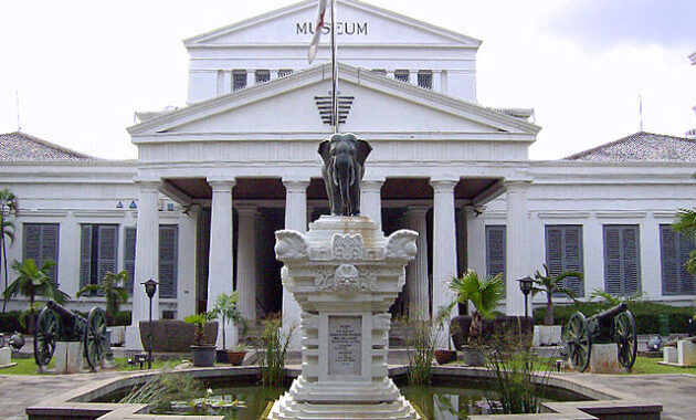 640px Museum Nasional Indonesia