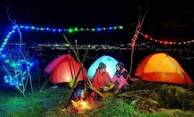 Romantic Camp Ground
