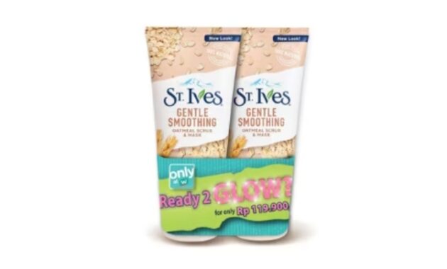 St. Ives Gentle Smoothing Oatmeal Scrub _ Mask