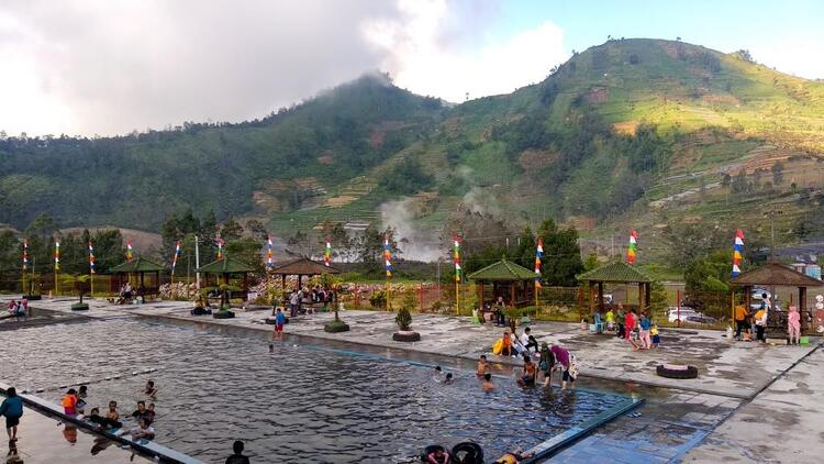 D'qiano hot spring waterpark