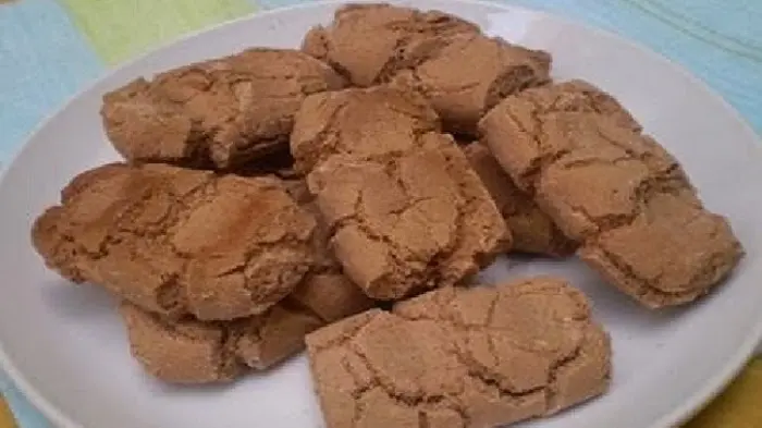 Kue Bagea