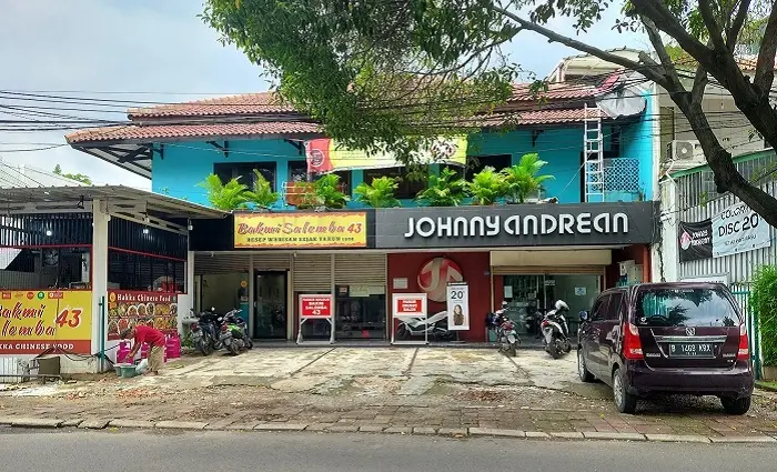 Johnny Andrean salon