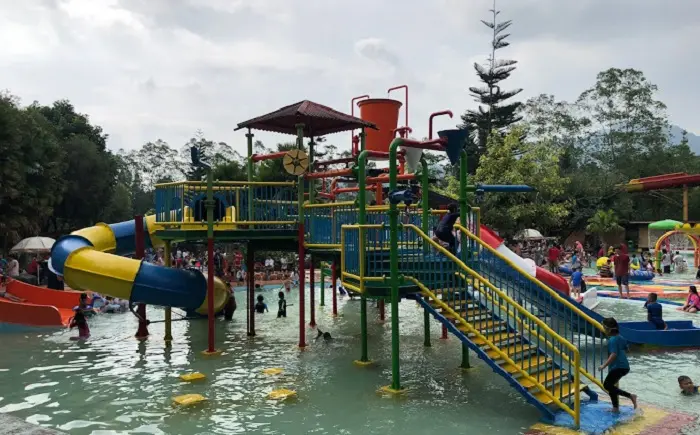 Taman Wisata Matahari waterpark