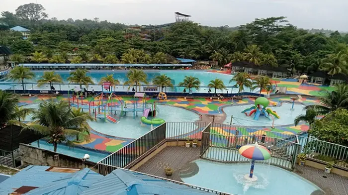 Mengenal Hairos Water Park