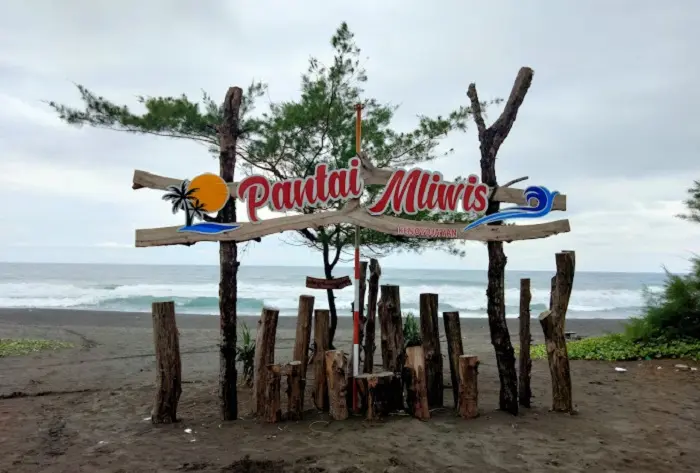 Pantai Mliwis