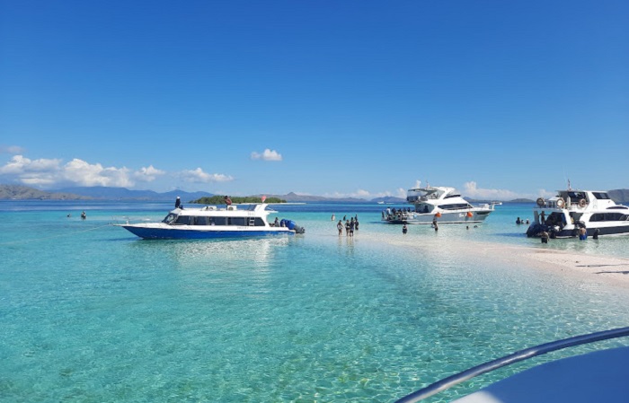 Aktivitas Snorkling