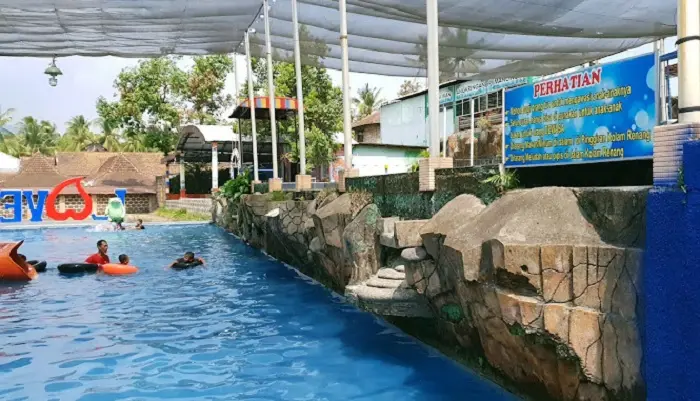 Daya Tarik Brillian Waterpark