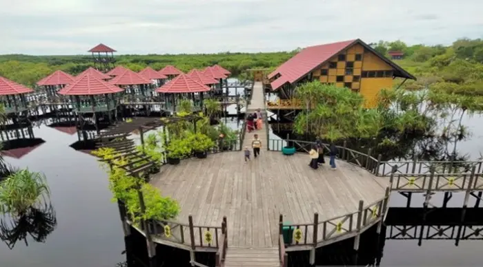 Mengenal Dermaga Kereng Bangkirai